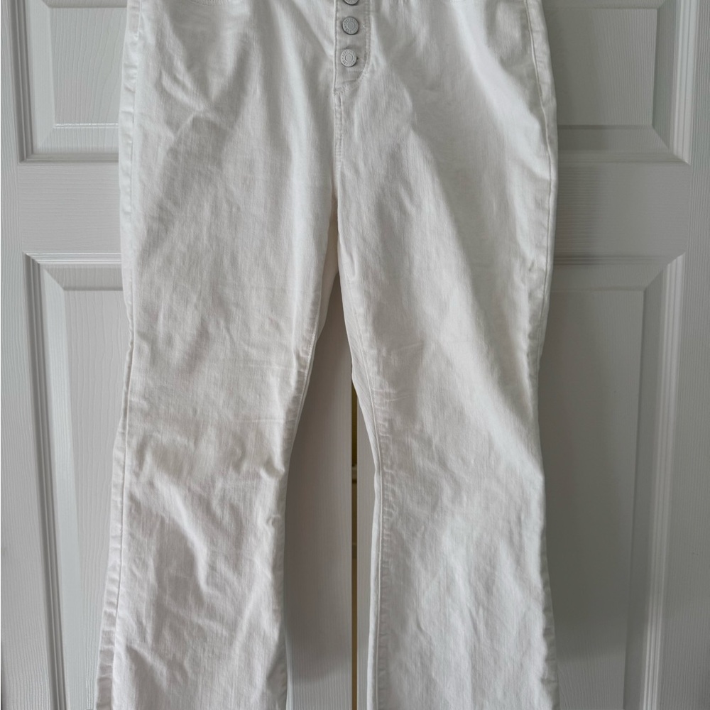 Loft Women's White kick crop Jeans